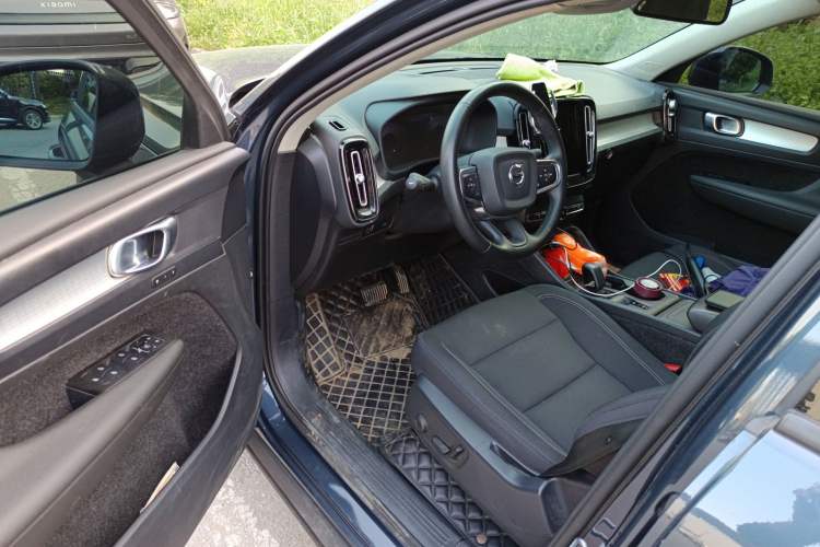 Used Volvo XC40 2022 T4 Four-Wheel Drive Smart & Stylish Edition