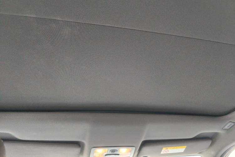 Used Land X7 2016 2.0T Panoramic Prestige Edition