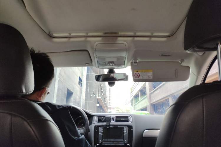 Used Volkswagen Sagitar 2018 180TSI DSG Prestige Edition
