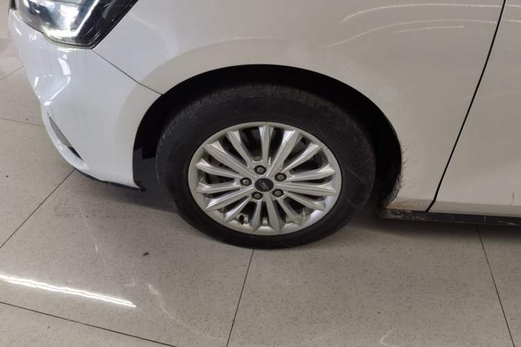 Used Ford Focus 2020 Sedan EcoBoost 180 Automatic Trend Edition