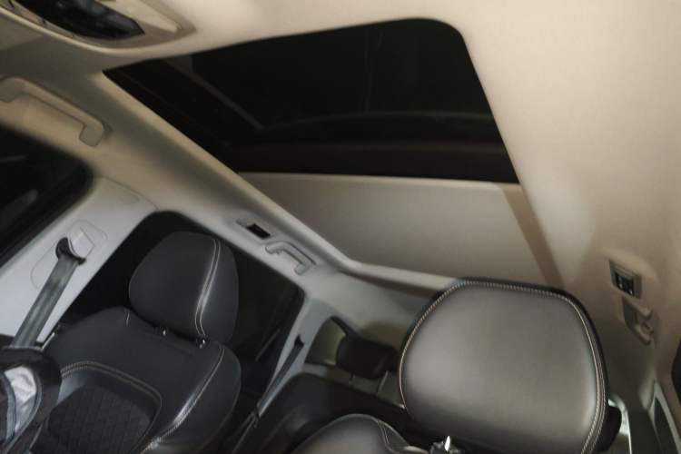 Used Chery Tiggo 8 2020 Revised Version 290TGDI Automatic Luxury Edition Headliner