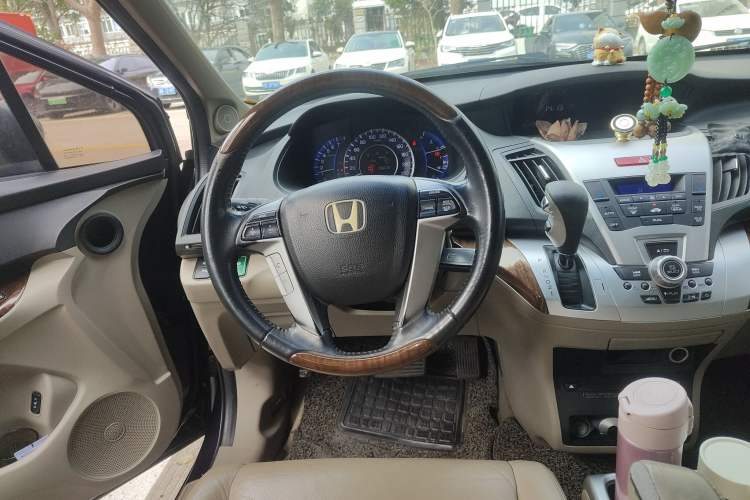 Used Honda Odyssey 2013 2.4L Luxury Edition Steering Wheel
