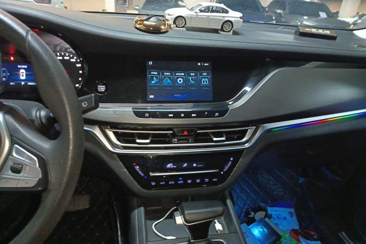 Used Changan CS35PLUS 2021 Honor Million Edition 1.6L CVT Elite Model
