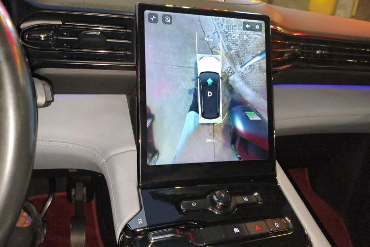 Used Nio ES8 2020 415 km Range 6-Seater Version