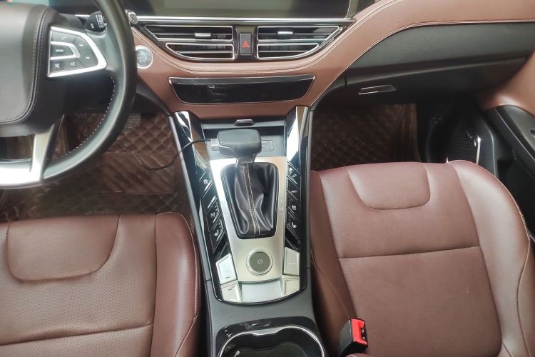 Used TRAUM S70 2018 1.5T Automatic Luxury 7-Seater