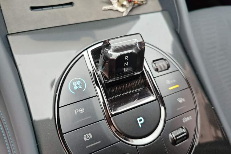 Used BYD Seal 06GT 2025 605 Heatwave Edition Gear Lever