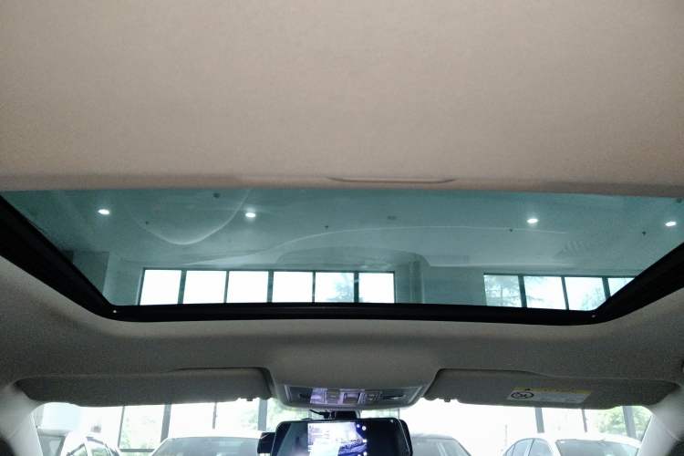 Used Volkswagen Lavida 2021 1.5L Automatic Comfort Edition Headliner