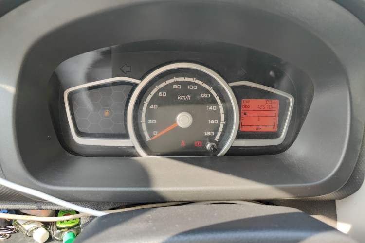 Used CHANGAN KAICHENG Star 3 2015 1.2L Base Model Non-Air-Conditioned EA12V
