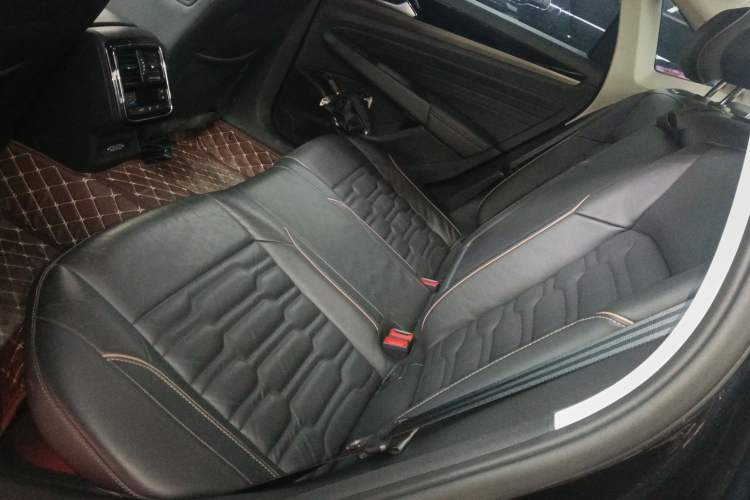 Used Volkswagen Passat 2019 330TSI Elite Edition China VI