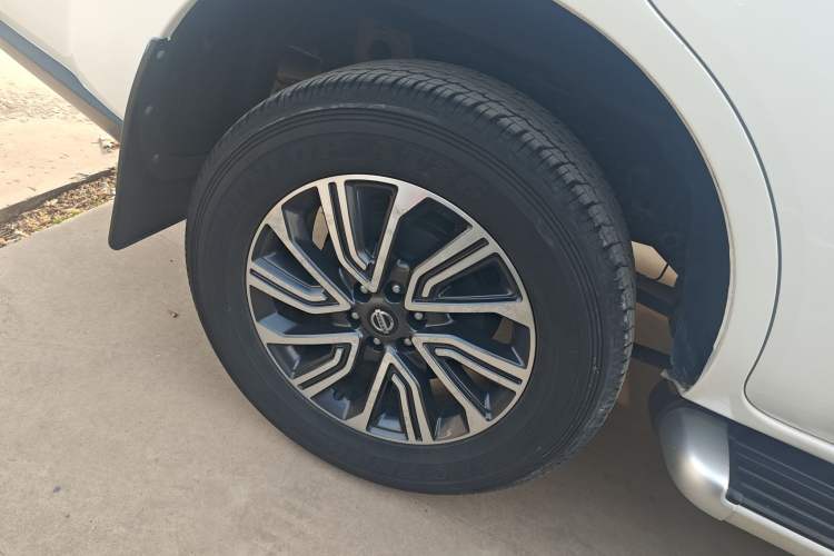 Used Nissan Terra 2020 2.5L XL Upper 4WD Automatic Four-Wheel Drive Luxury Edition
