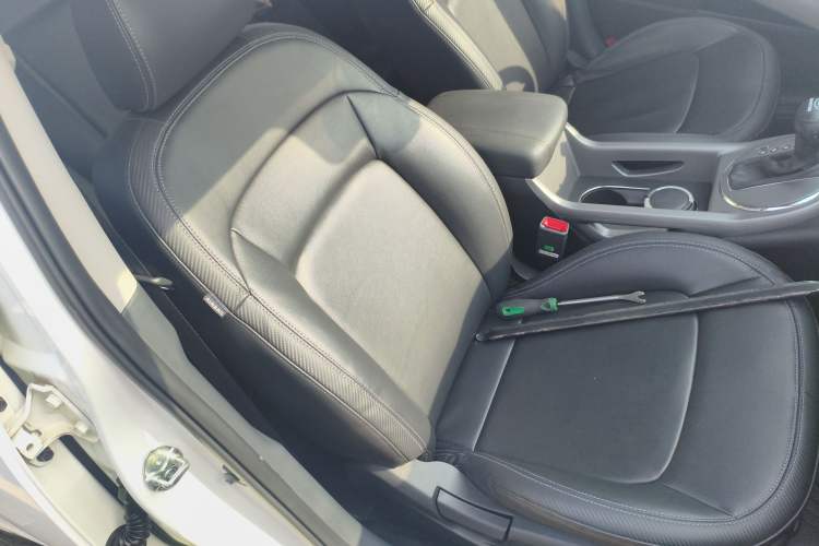 Used Kia Sportage R 2016 2.0L Automatic Two-Wheel Drive GLS Trim