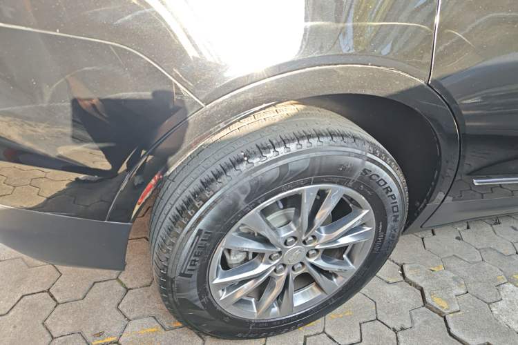 Used Cadillac XT5 2020 28T Luxury Version