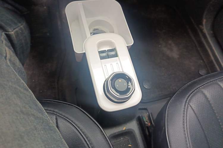 Used Geely Galaxy Panda 2023 Panda Mini 200km Endurance Bear