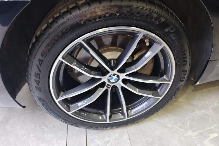 Used BMW 5 Series 2022 Restyled 525Li M Sport Package
