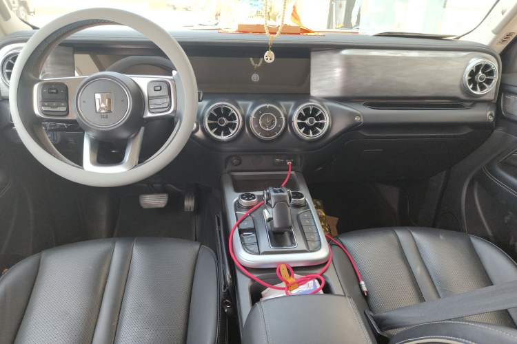 Used Tank 300 2021 City Edition 2.0T—Truly Stylish
