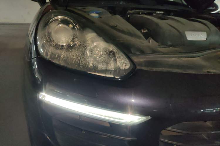 Used Porsche Cayenne 2016 Cayenne Platinum Edition 3.0T