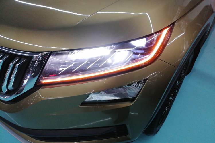 Used Skoda Kodiaq 2017 TSI330 7-Seater Two-Wheel-Drive Luxury Edition
