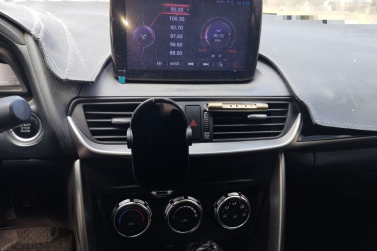 Used Mazda CX-4 2018 2.0L Automatic Two-Wheel Drive Blue Sky Dynamic Version China V Standard Audio And AC Panel