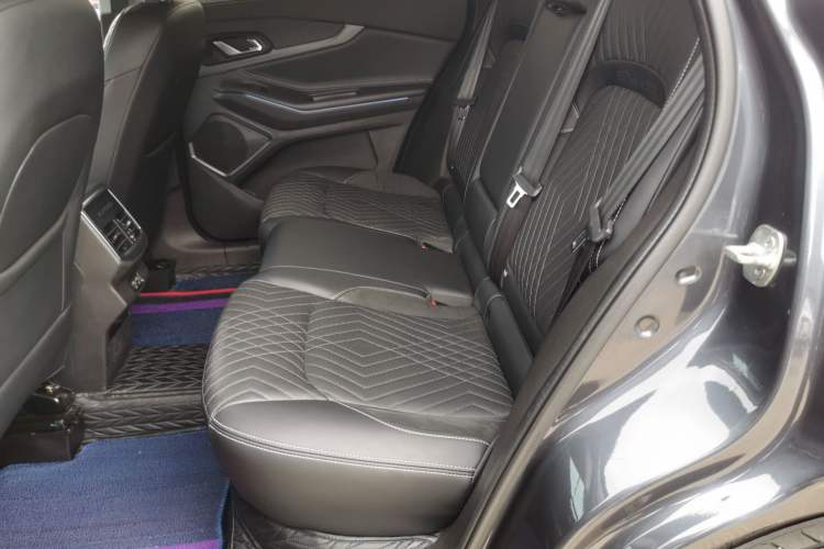 Used EXEED Lingyun 2023 400T Two-Wheel-Drive Star Prestige Edition Left Rear Seat