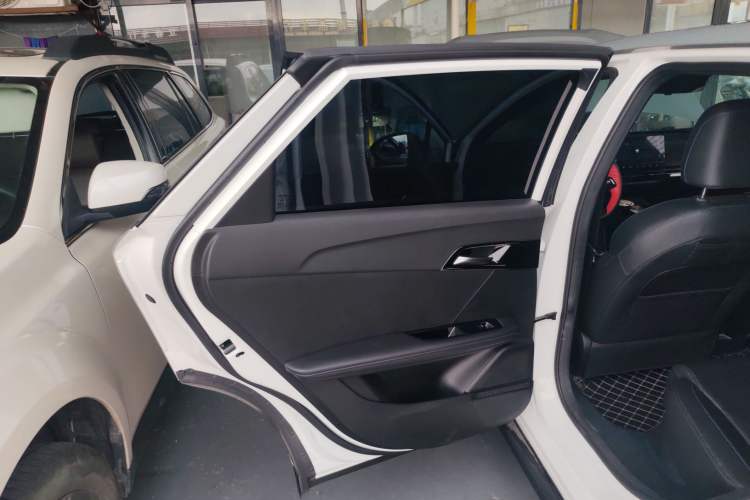 Used MG 4 EV 2022 425 km Luxury Edition
