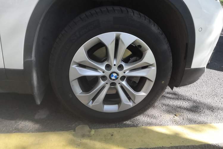 Used BMW X1 2016 sDrive18Li Premium Edition