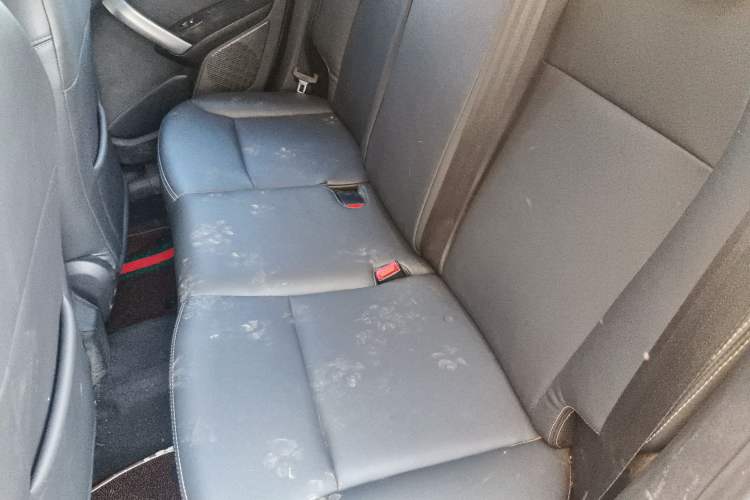 Used Peugeot 2008 2014 1.6L Manual Fashion Edition