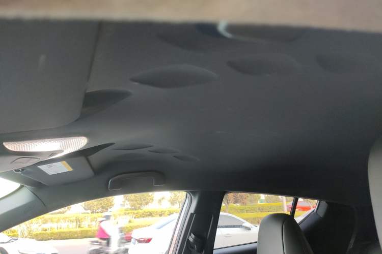 Used Toyota IZOA 2018 2.0L Yichi Edition China V Standard