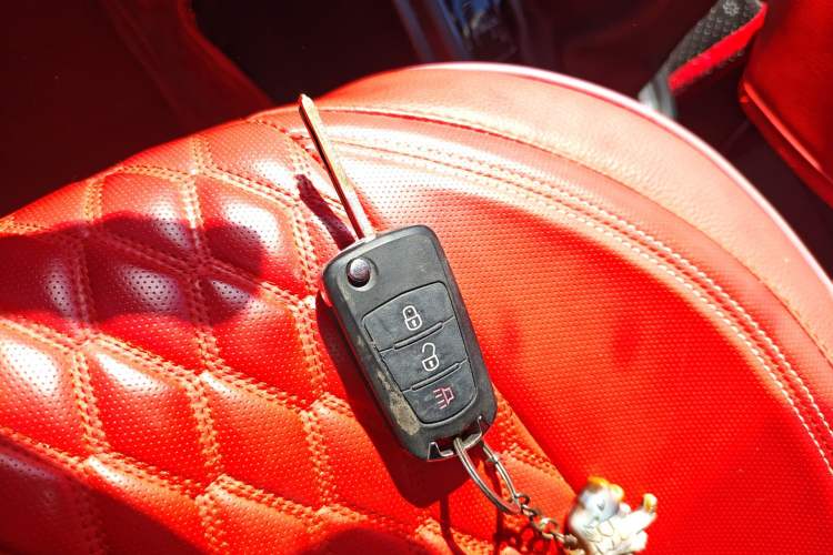 Used Haval H1 2016 Blue Label 1.5L AMT Luxury Model