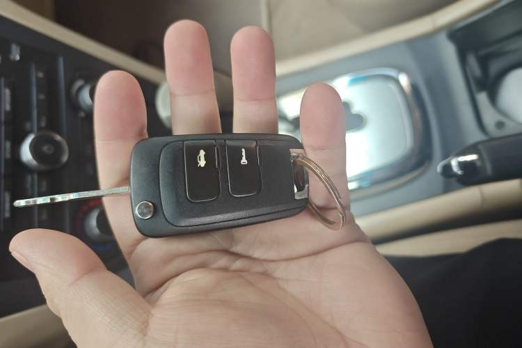 Used Chevrolet Epica 2011 1.8 Comfort Edition MT Vehicle Key