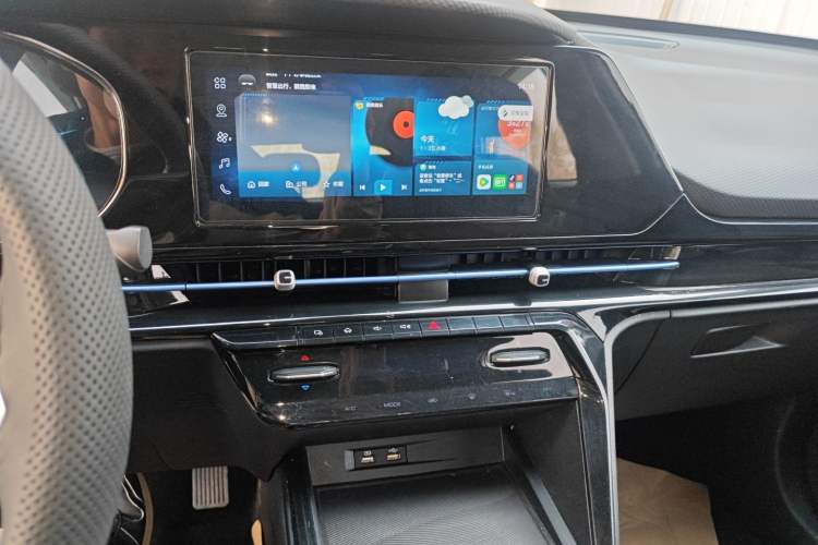 Used Baojun RC-6 2019 1.5T CVT Elite Version with 24-Hour Online Service
