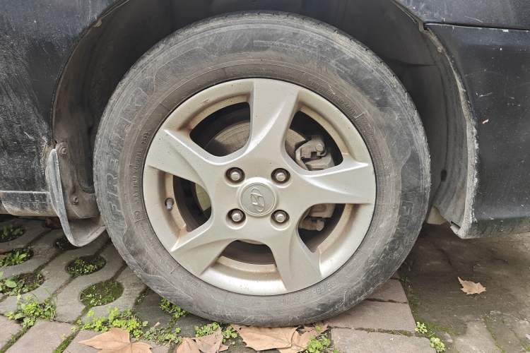 Used Hyundai Elantra 2011 1.6L Manual Comfort Version
