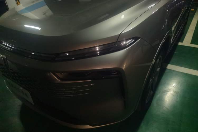 Used Wey Mocha New Energy 2023 Two-Wheel Drive Long-Range Version Left Front Headlight