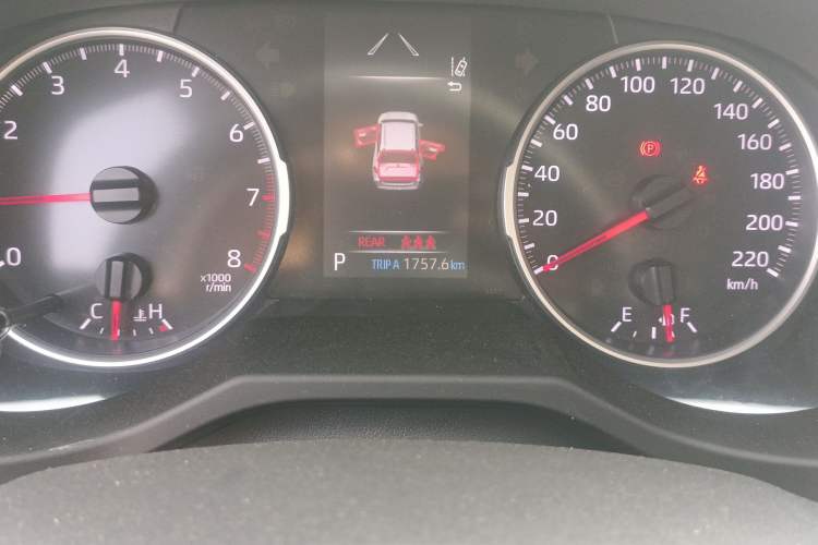 Used Toyota RAV4 2024 2.0L CVT Two-Wheel Drive Urban Edition
