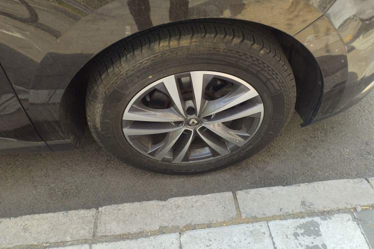 Used Renault Espace Classic 2018 TCe 300 Prestige Edition
