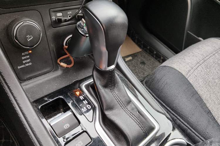 Used Jeep Grand Commander 2018 2.0T Four-Wheel Drive Enjoyment Edition China VI