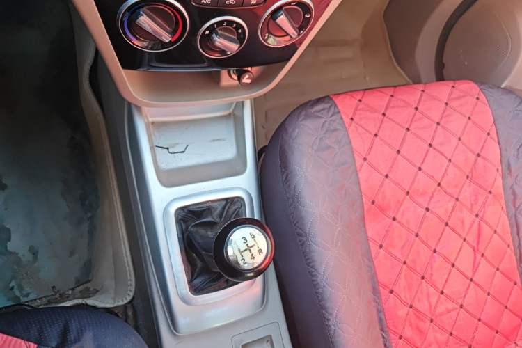 Used CHANGAN Alsvin V3 2015 1.4L Manual Meiman Model China IV Standard Gear Lever