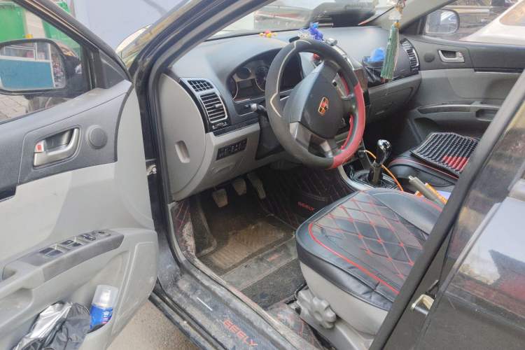 Used Geely Auto Classic Emgrand 2012 Sedan 1.5L Manual Chao Yue Model