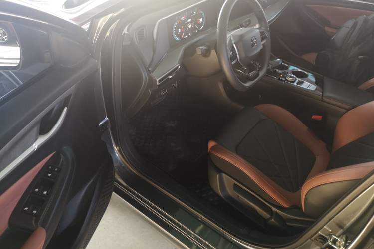 Used Changan Eado 2023 Changan Edition PLUS Blue Whale NE 1.4T GDI DCT Prestige Version
