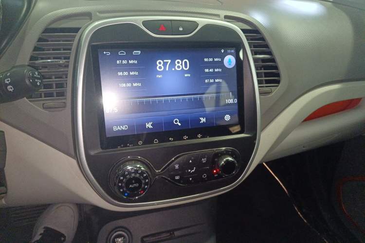 Used Renault Captur 2015 1.2T Automatic Comfort First Edition
