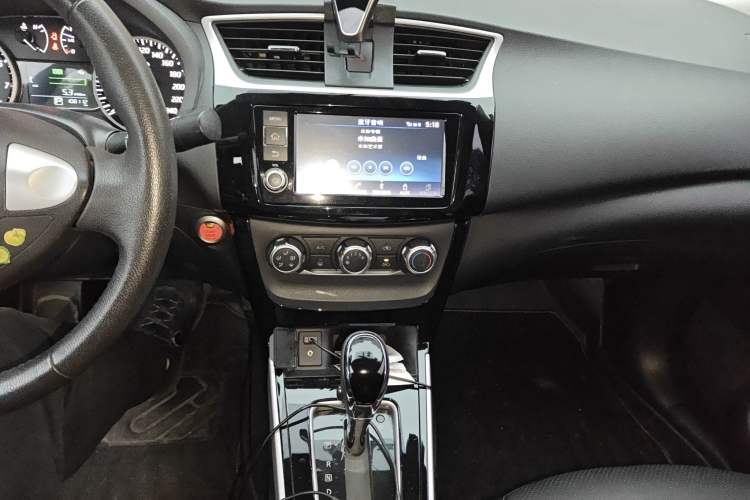 Used Nissan Sylphy 2018 1.6XV CVT Deluxe Edition
