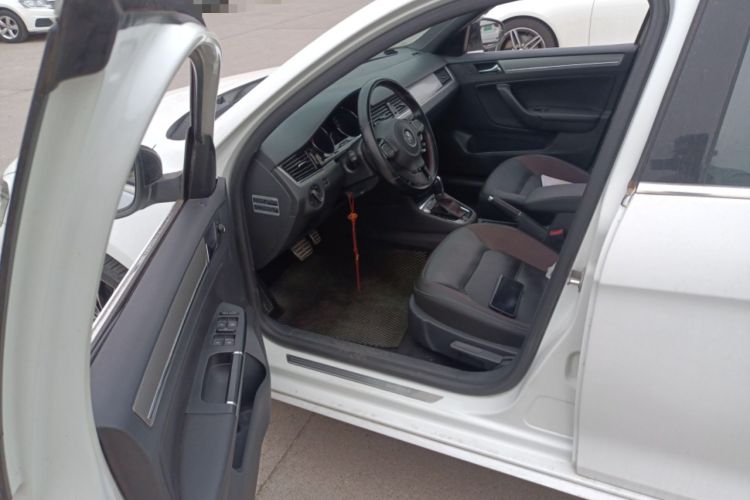 Used Volkswagen Bora 2015 Value Edition 1.4TSI Automatic Sportline