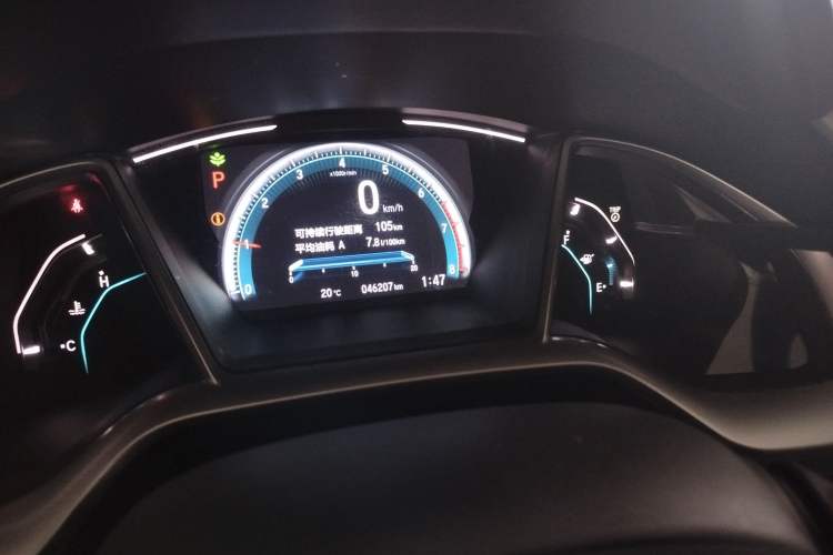 Used Honda Civic 2021 HATCHBACK 220TURBO CVT New Trendsetter Instrument Cluster