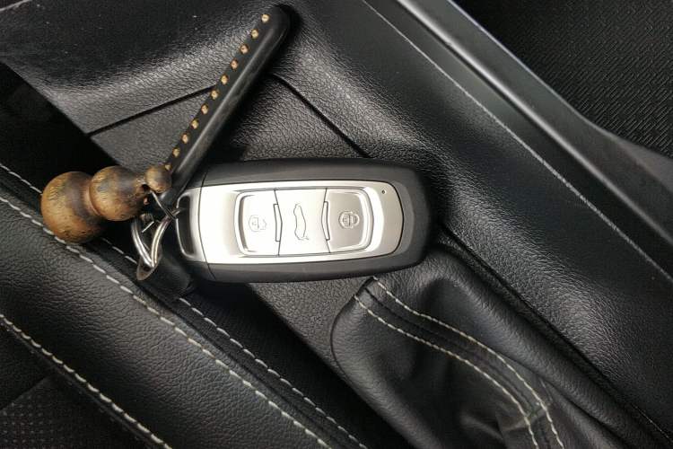 Used Geely Auto Vision X3 2019 Upgraded Model 1.5L CVT Prestige Version Interior 1