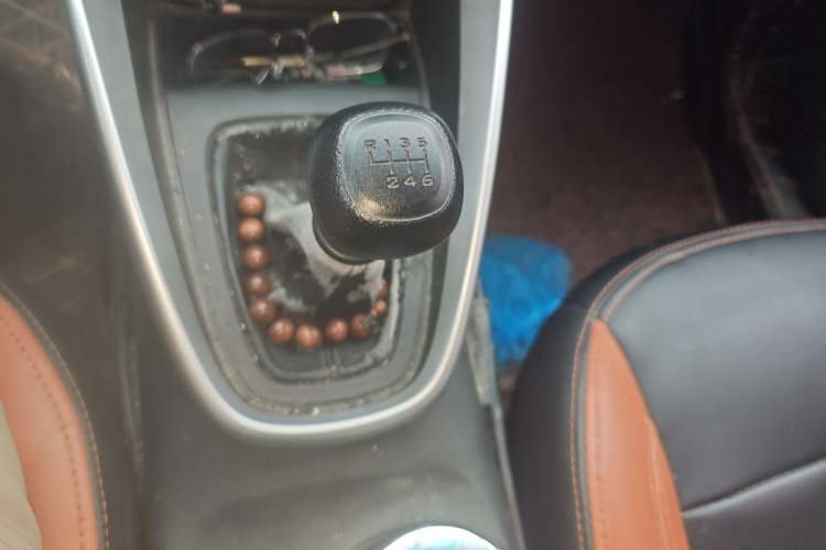 Used Baojun 510 2017 1.5L manual Comfort trim