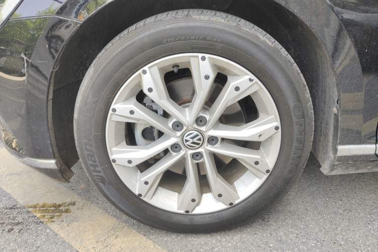 Used Volkswagen Magotan 2018 Facelift 380TSI DSG Luxury Version
