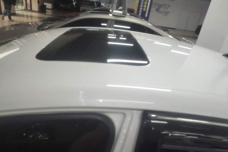 Used CHANGAN Eado 2024 PLUS Blue Whale NE 1.4T GDI DCT High-Energy Edition Roof