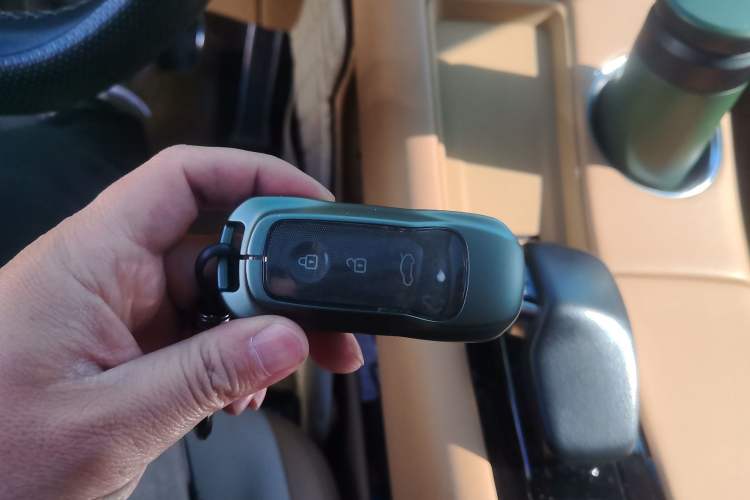 Used Hima AITO M5 2022 Extended-Range Four-Wheel Drive Flagship Edition Vehicle Key