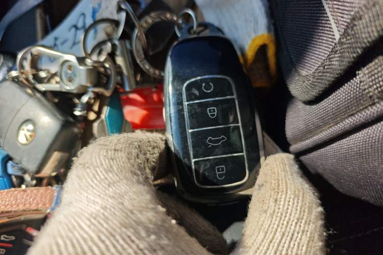 Used Geely Auto Vision X3 2020 1.5L CVT Luxury Model Interior 1