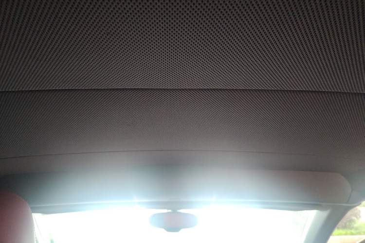 Used Volkswagen Golf (Import) 2012 1.4TSI Luxury Convertible Edition
