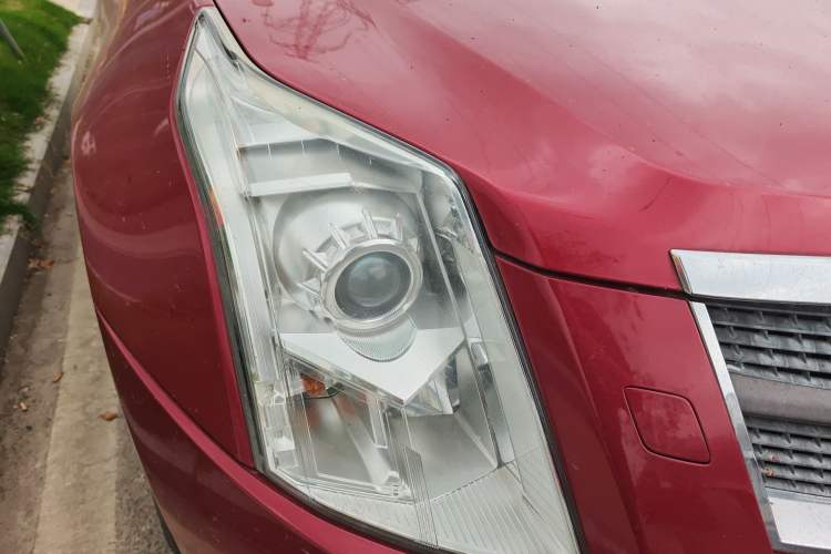 Used Cadillac SRX 2012 3.0L Comfort Model
